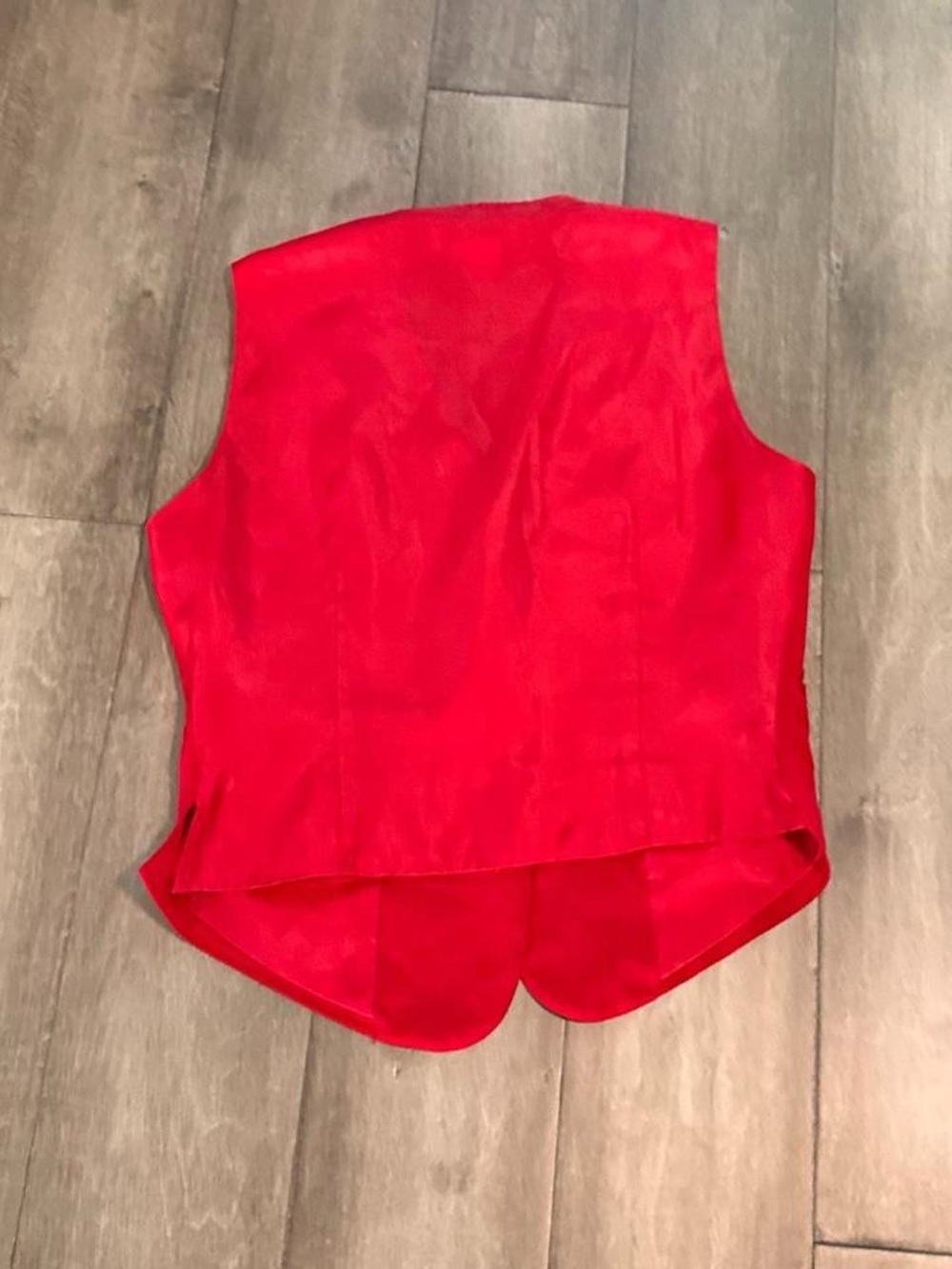 Red Embroidered Button-Front Vest - Picture 5 of 6
